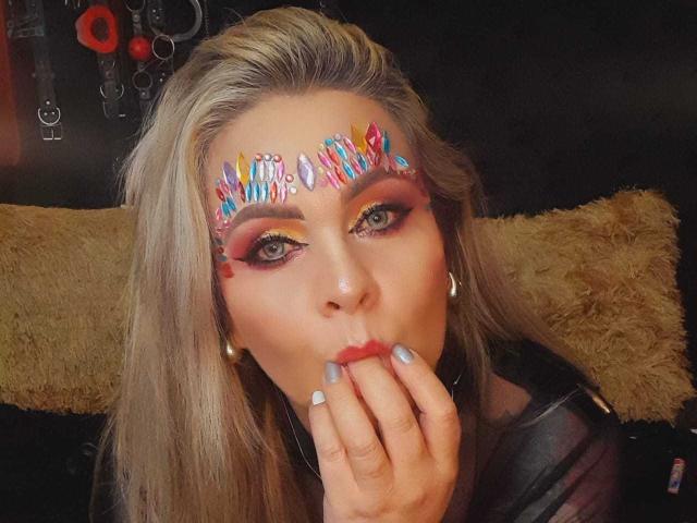 VictoriiaGray - Live porn &amp; sex cam - 23044173