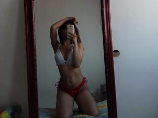 VennusGhirls - Live porn &amp; sex cam - 23044597