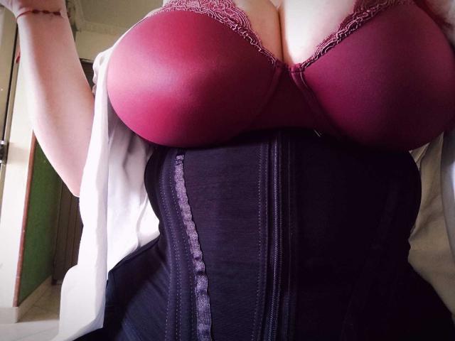 HollyManziniBBW - Live sexe cam - 23049041