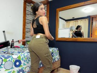 SharonKlart - Live porn &amp; sex cam - 23049917