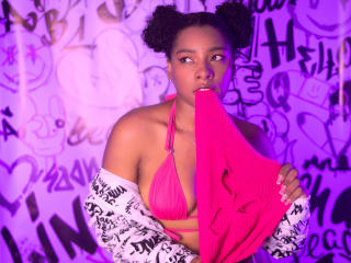 ValeryCortez - Live sex cam - 23052645