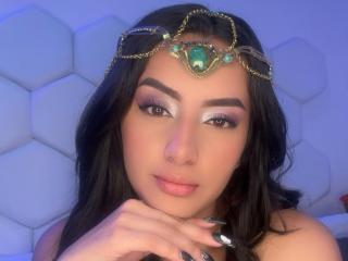 EmilyHarper - Live sex cam - 23053105