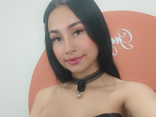 XCandyAlejaX - Live Sex Cam - 23053197