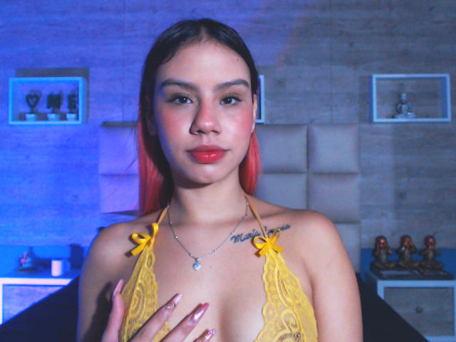 SussyGray - Sexe cam en vivo - 23053561