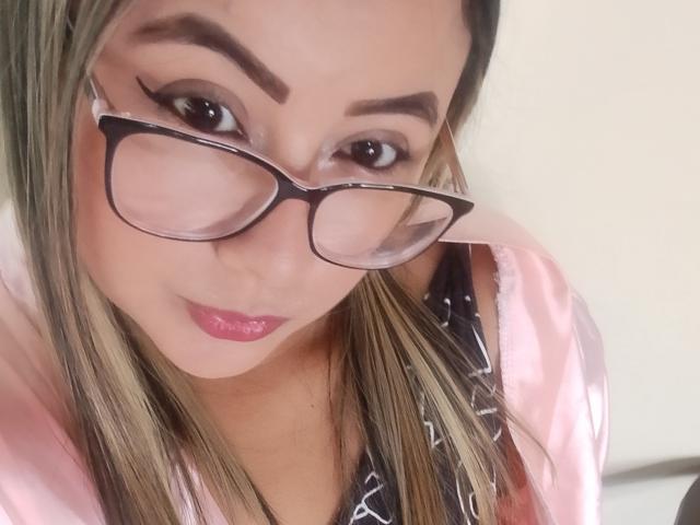 NatashaBeckeer - Live sex cam - 23054089