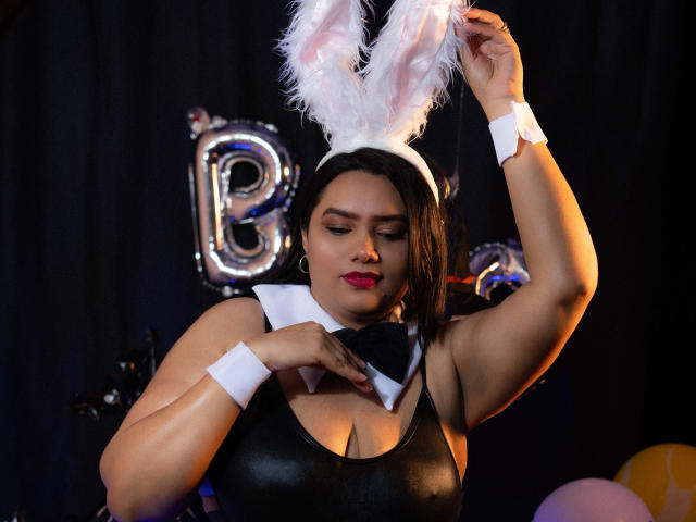 CurvyHorny - Sexe cam en vivo - 23057297