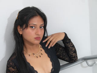 EmilyKingsley - Live sex cam - 23061053