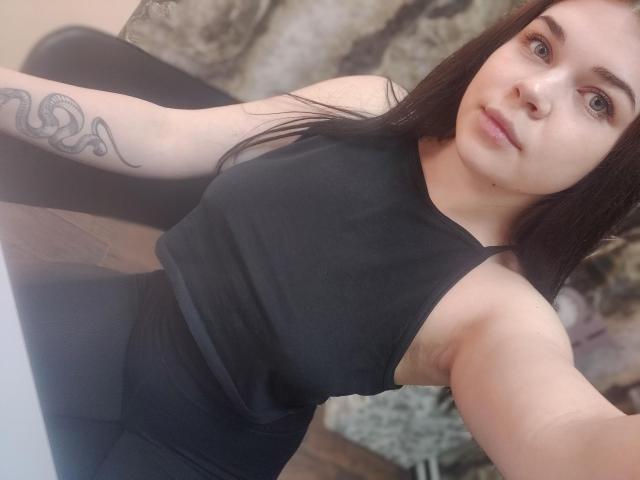 SophieApple - Live sex cam - 23062049