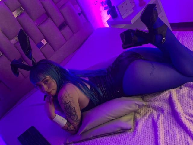 GigiVolkova - Live sexe cam - 23063005