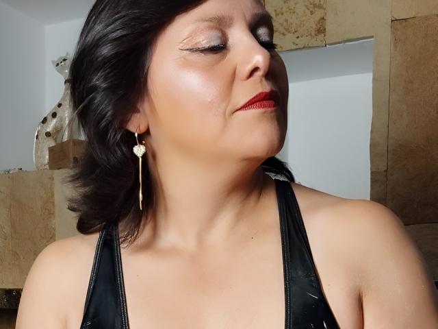 NatashaMilf69 - Sexe cam en vivo - 23063545