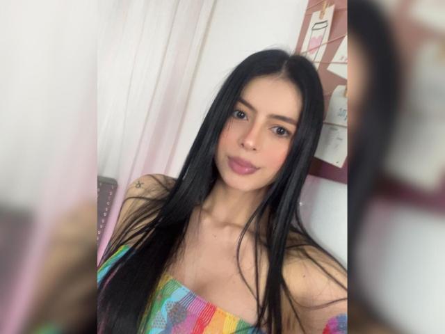 IsabellaJames - פורנו בשידור חי ומצלמת סקס - 23064449