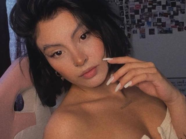 EimyBelle - Live sex cam - 23064565