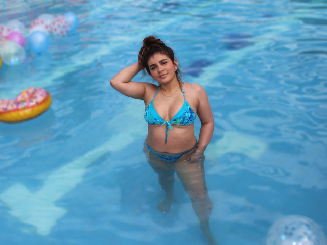 IsaFW - Live sex cam - 23068169