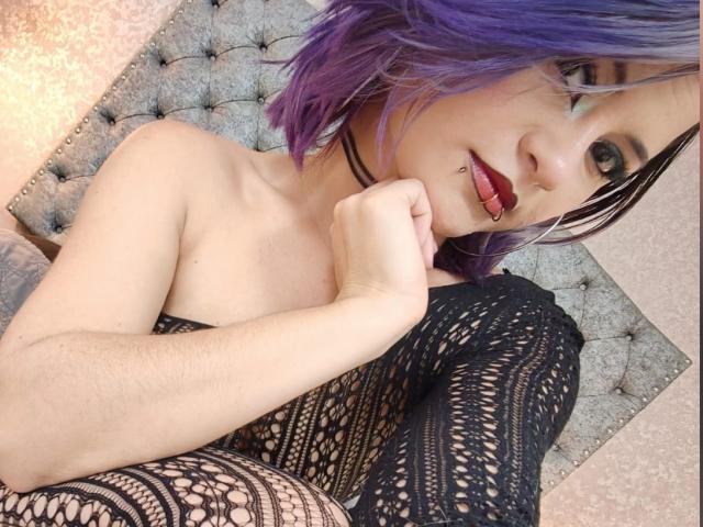 CassieJones - Live porn &amp; sex cam - 23068185