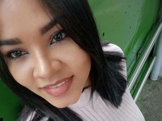 VanesaClarck - Live porn &amp; sex cam - 23072425