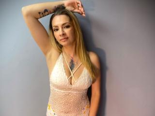CharlotteeEvanss - Live sex cam - 23074677