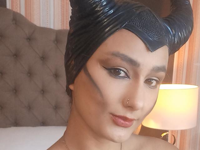 FloraSaenz - Live sex cam - 23076957