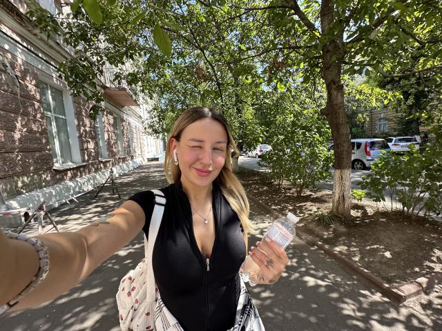 VikkyLikky - Live porn &amp; sex cam - 23079509