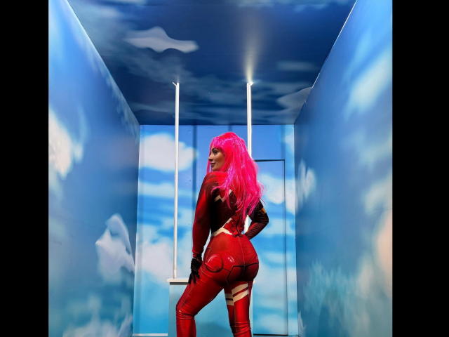 FlowerLiz - Live sex cam - 23080497