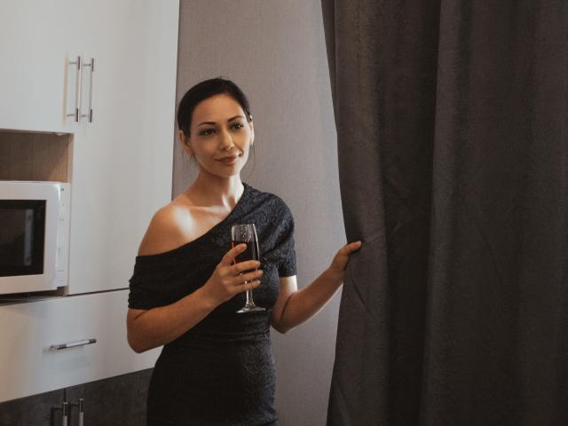 LiluGrants - Sexe cam en vivo - 23080905