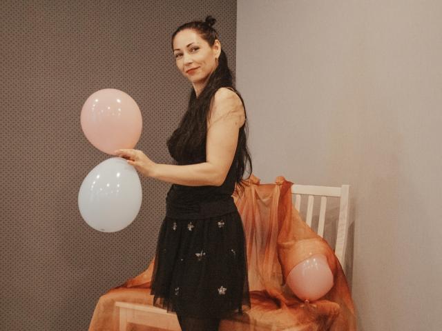 LiluGrants - Sexe cam en vivo - 23081009