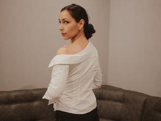 LiluGrants - Young women - 40 years old