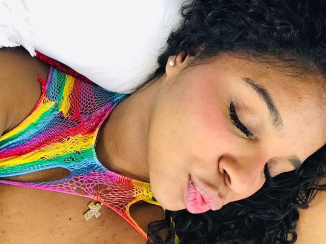 LisaMendez - Live Sex Cam - 23083153