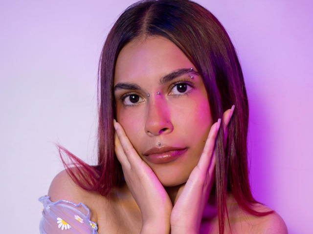 EmmaZade - Live sex cam - 23091981