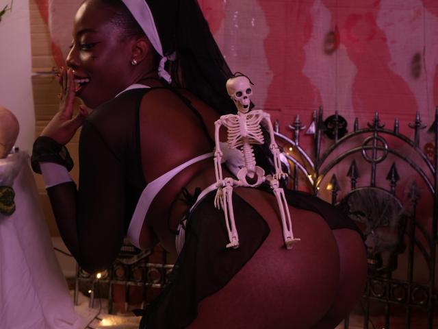 EbonyM - Live sex cam - 23092261