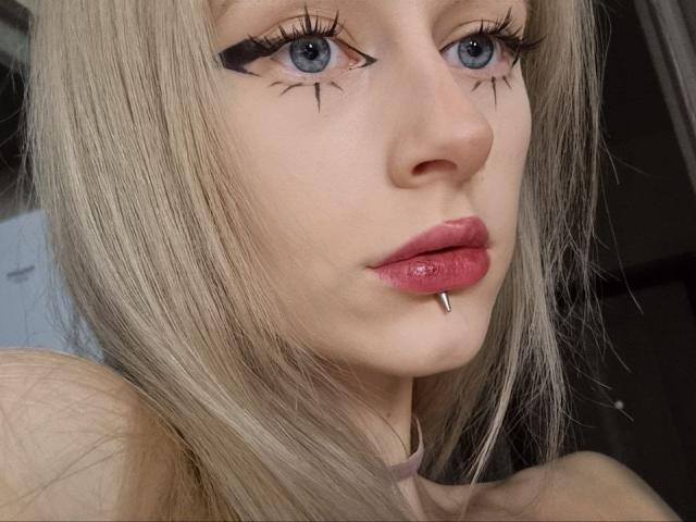 ExcitedBlizzard - Live porn &amp; sex cam - 23092297