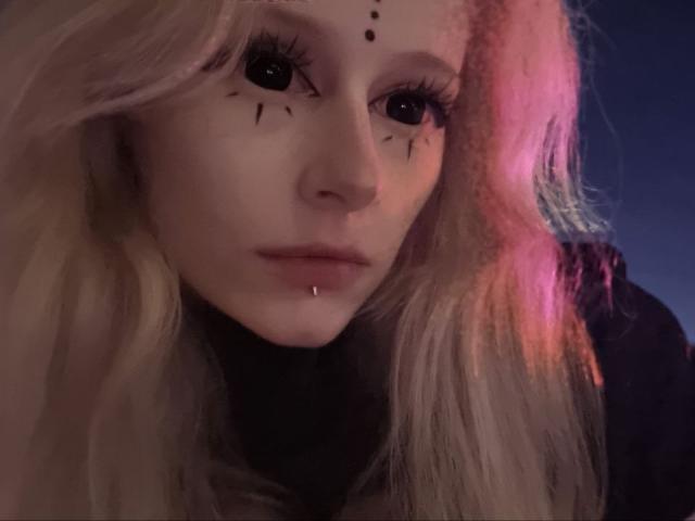 ExcitedBlizzard - Sexe cam en vivo - 23092325