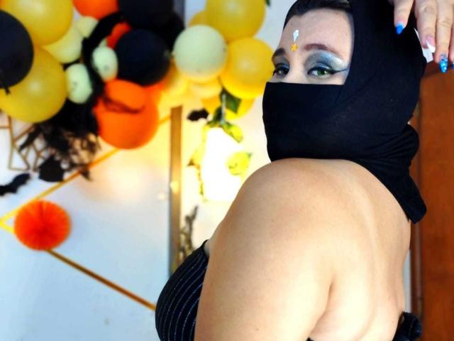 SalmaAzaman - Live sexe cam - 23096793
