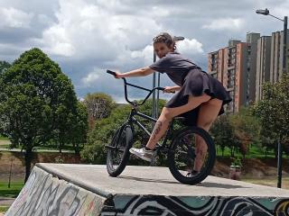 VictoriaDupond - Sexe cam en vivo - 23097065