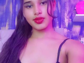 ScarlettRosse - Sexe cam en vivo - 23099213