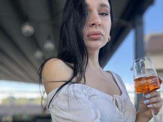 AliceLeigh - Live sex cam - 23101921