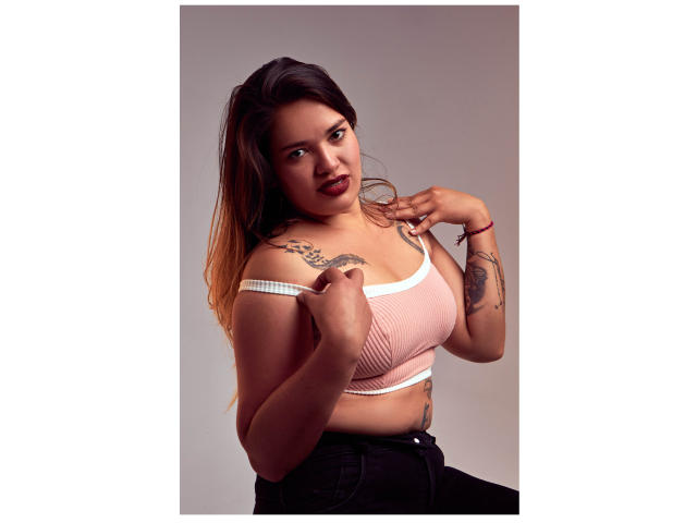FernandaBlake - Sexe cam en vivo - 23104221