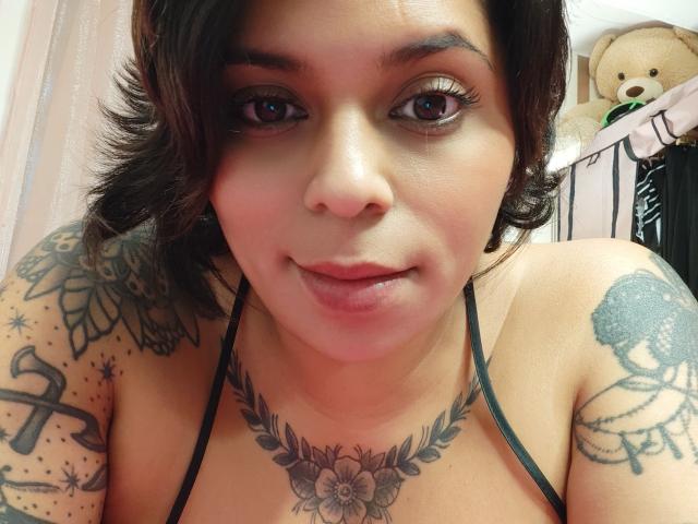 Chili - Live Sex Cam - 23106469