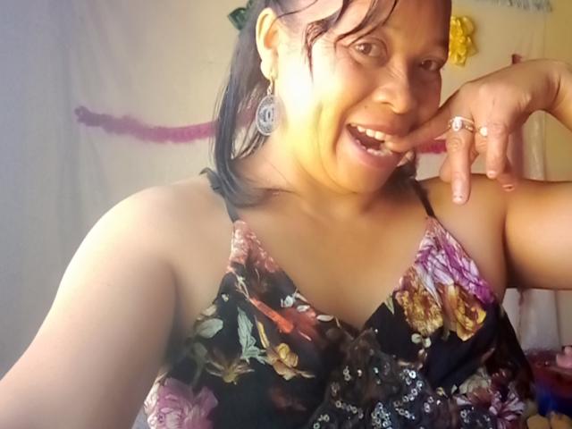 Rahel69 - Sexe cam en vivo - 23107949