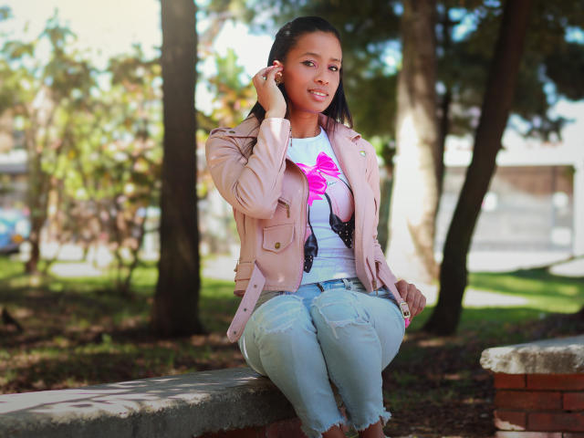 MaraFalcon - Live sex cam - 23108309