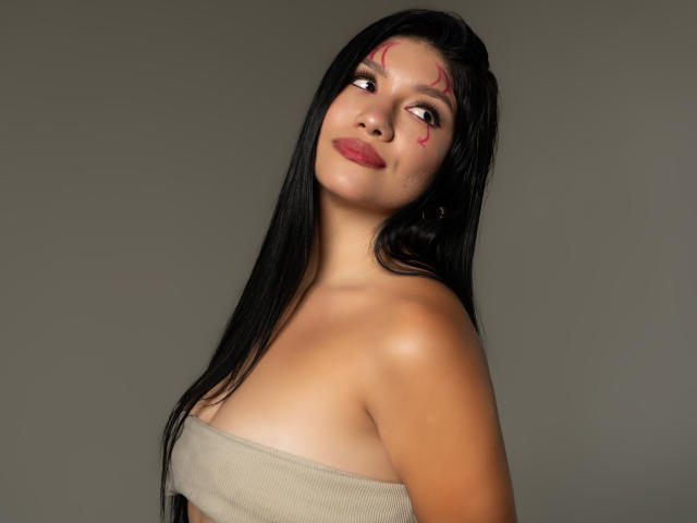 BrookeThaylor - Live Sex Cam - 23109365