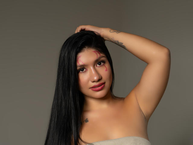 BrookeThaylor - Live Sex Cam - 23109441