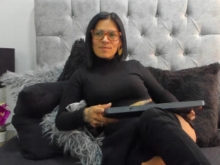 AmelieBlake - Live porn &amp; sex cam - 23110077