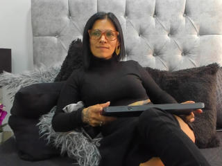 AmelieBlake - Live porn &amp; sex cam - 23110157