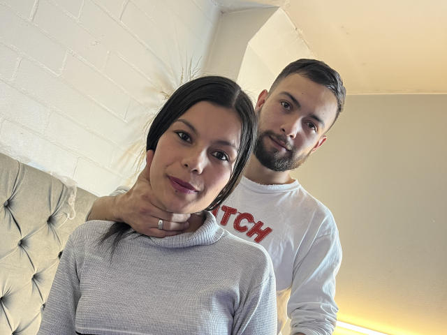 SashaAndLucke - Sexe cam en vivo - 23112441