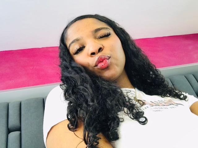 LisaMendez - Sexe cam en vivo - 23113881