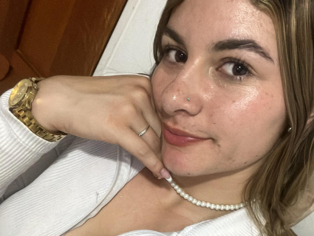 AtheneaRossi - Live porn &amp; sex cam - 23114813