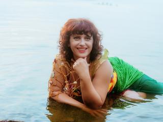 LuciaMii - Live sex cam - 23121393