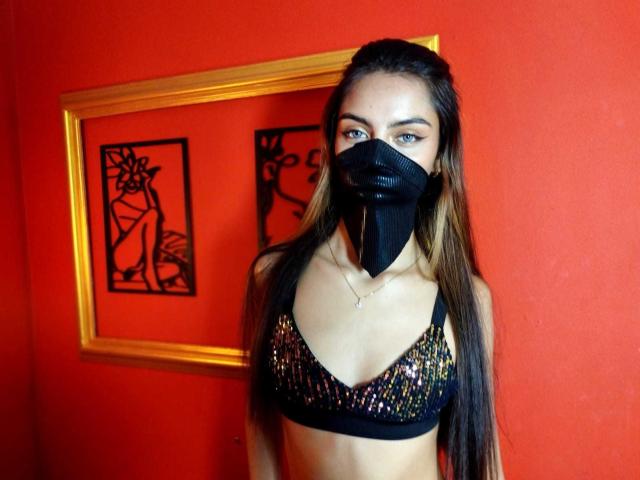 DalilaAlii - Live Sex Cam - 23124573
