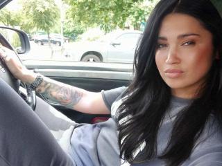 AppleChristina - Live sex cam - 23124613