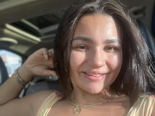 JadieGuedes - Live sex cam - 23126781